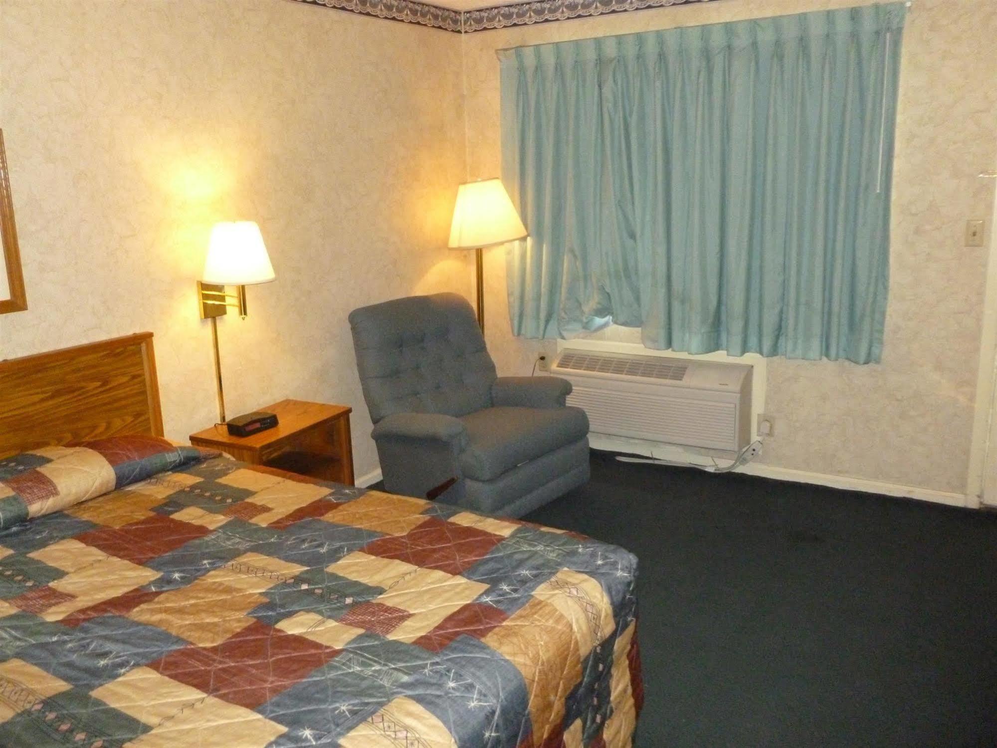 Guest Keeper Inn Van Wert Exterior photo
